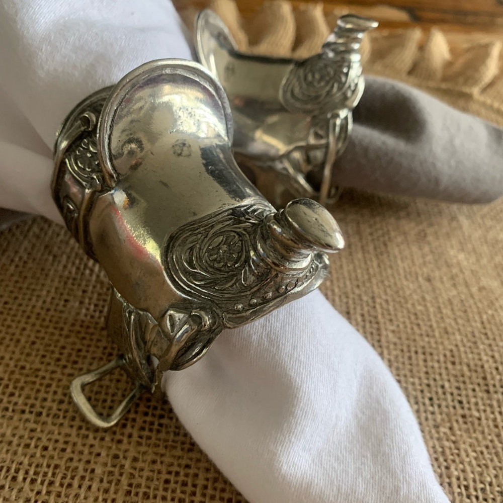 Napkin rings